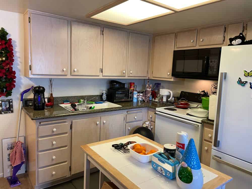 Move-In/Move-Out Cleaning image